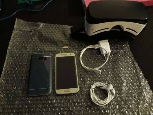 SAMSUNG S7 + SAMSUNG VR GEAR IN PRISTINE CONDITION #STUNNING